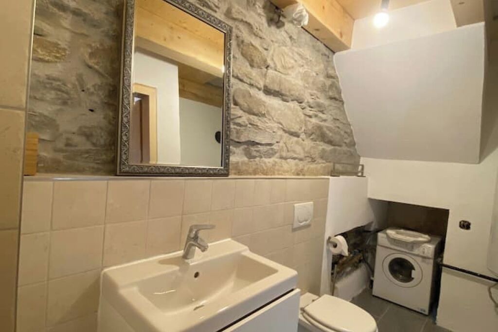 Photo of Bathroom in Centovalli