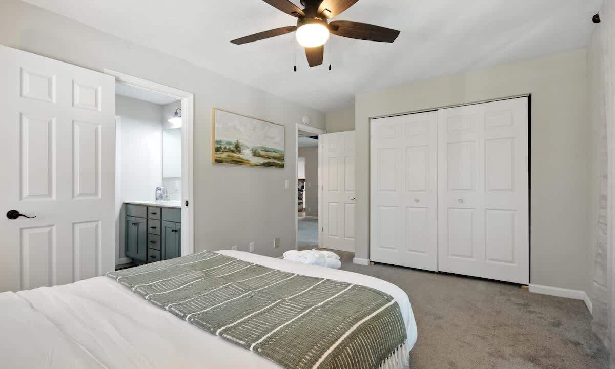Photo of Bedroom in Bloomington