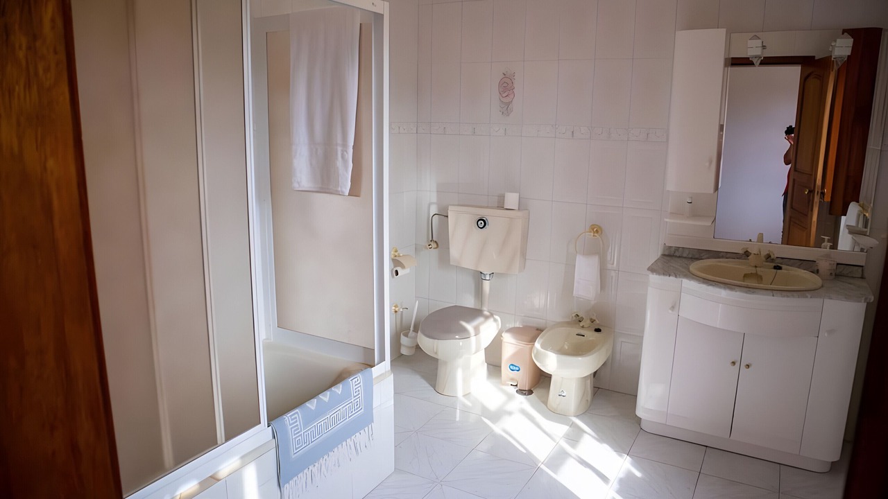 Photo of Bathroom in Bico