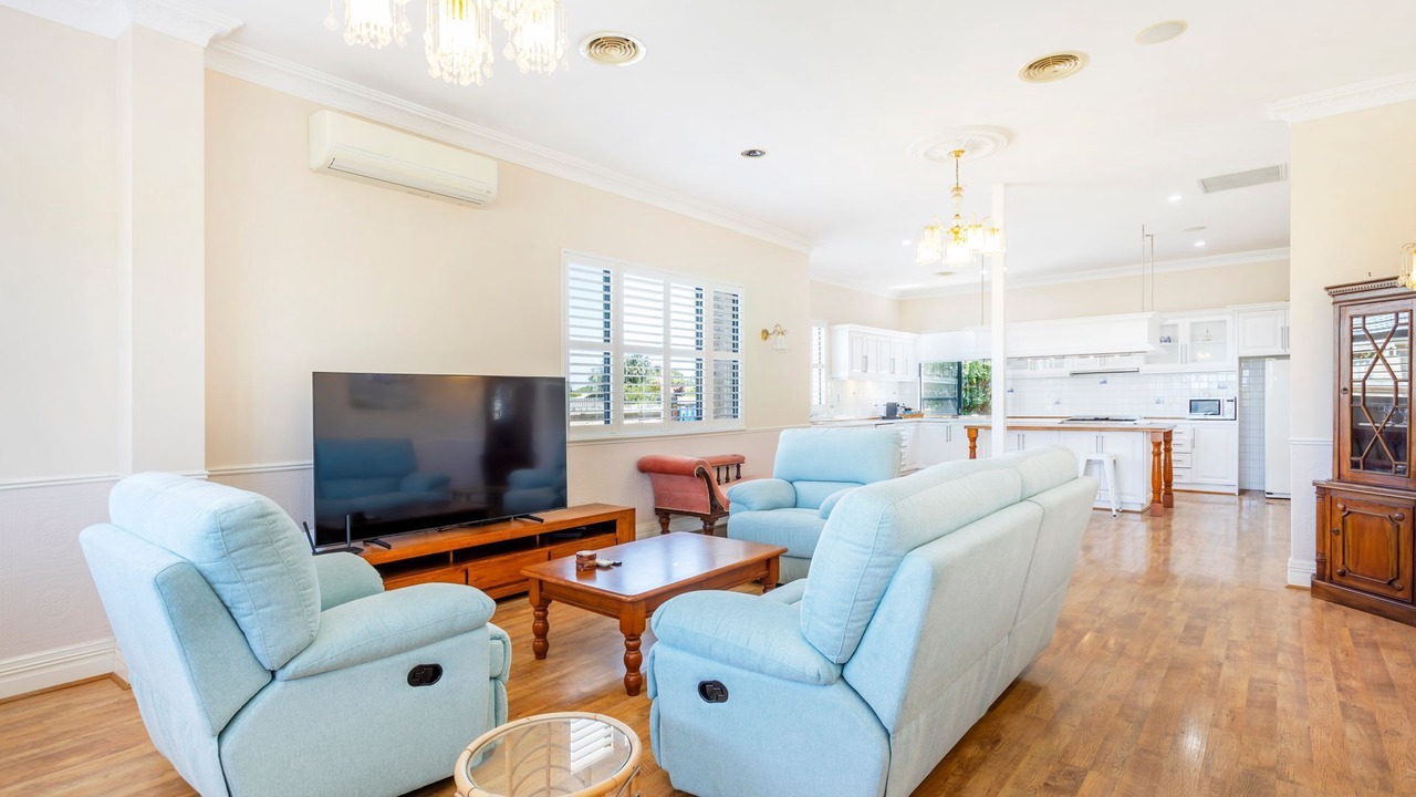 Photo of Livingroom in Safety Bay