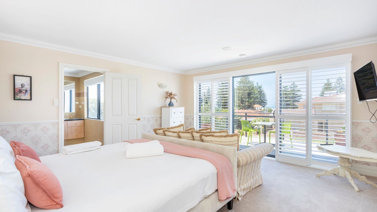 Photo of Bedroom in Safety Bay