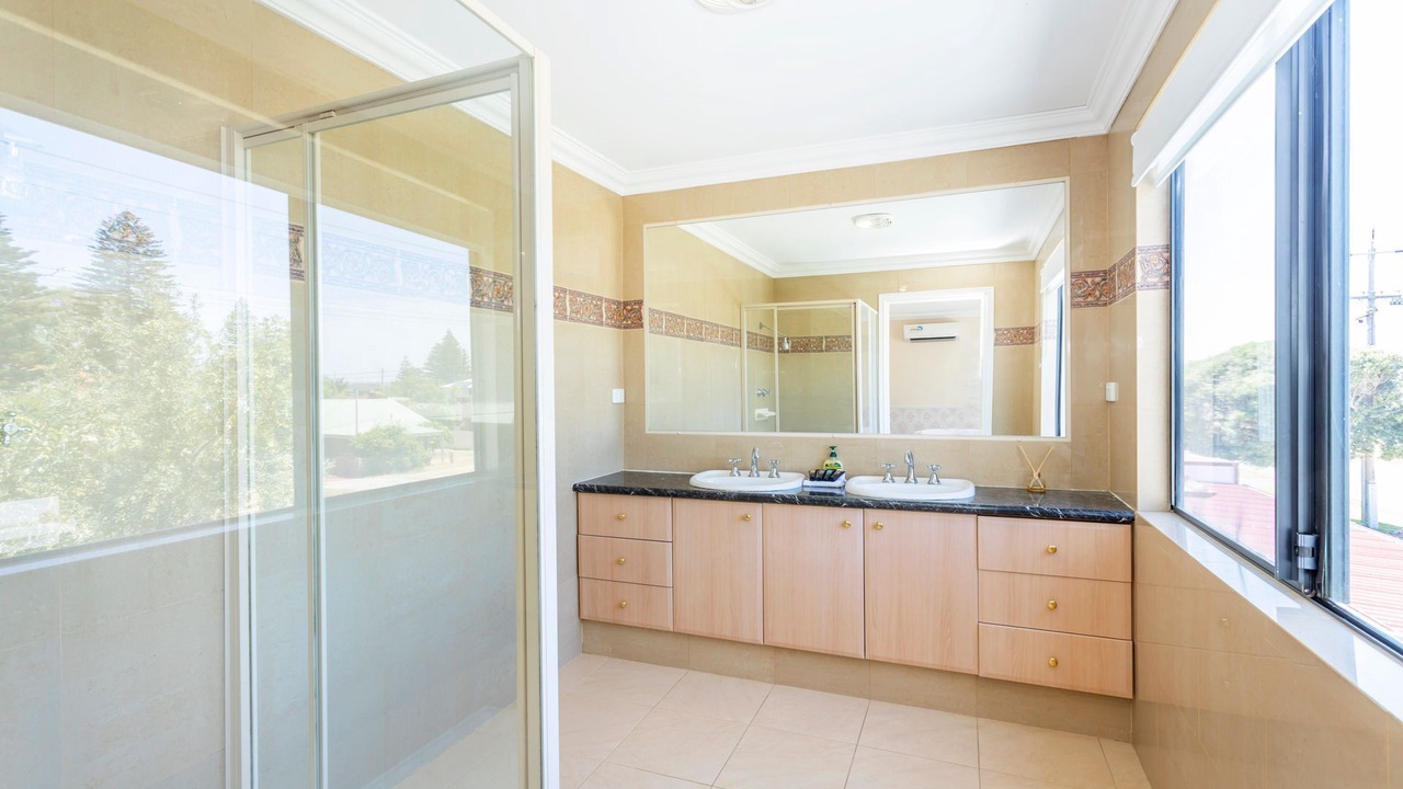 Photo of Bathroom in Safety Bay