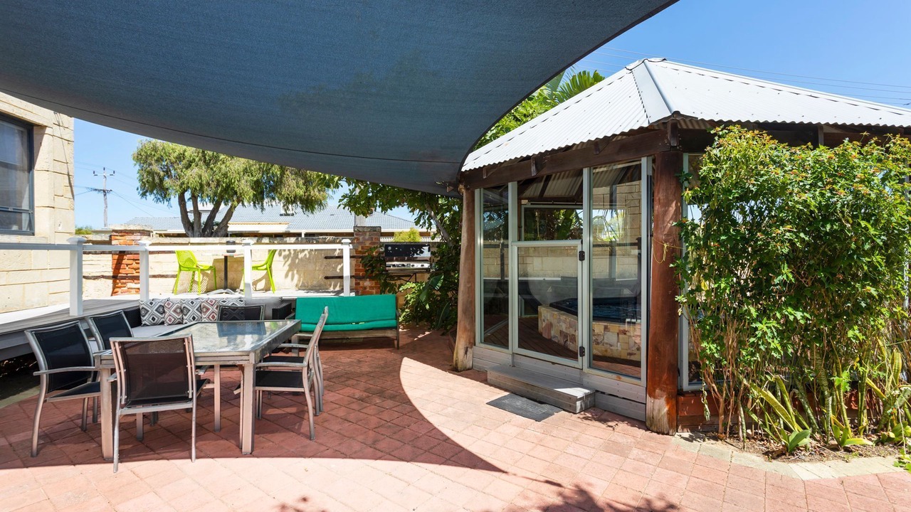 Photo of Outdoor in Safety Bay