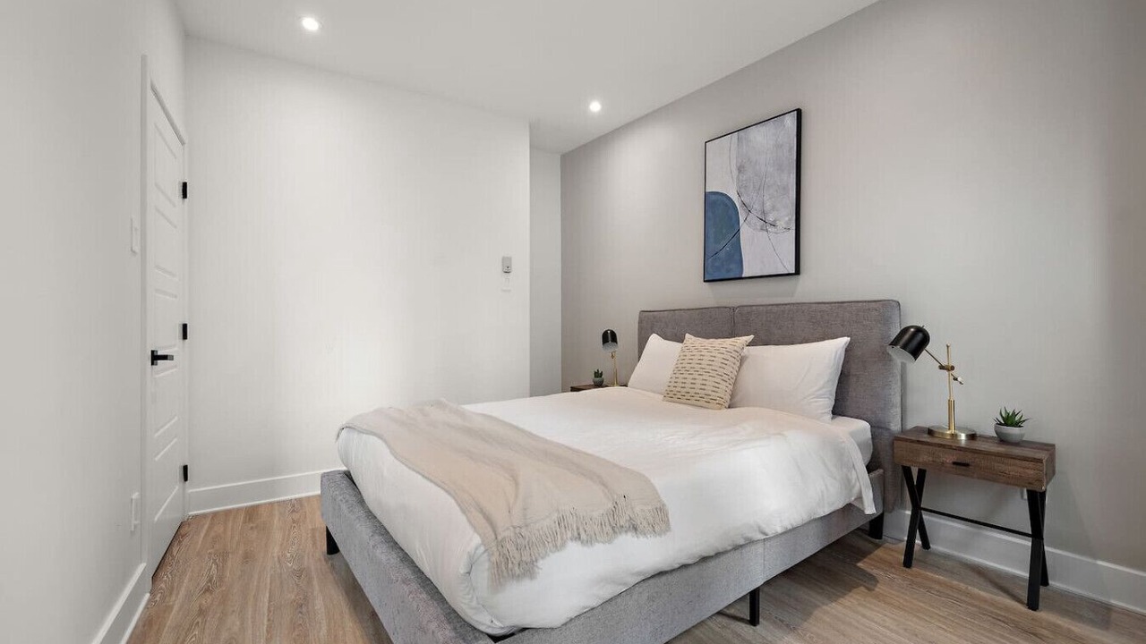 Photo of Bedroom in Old Montreal