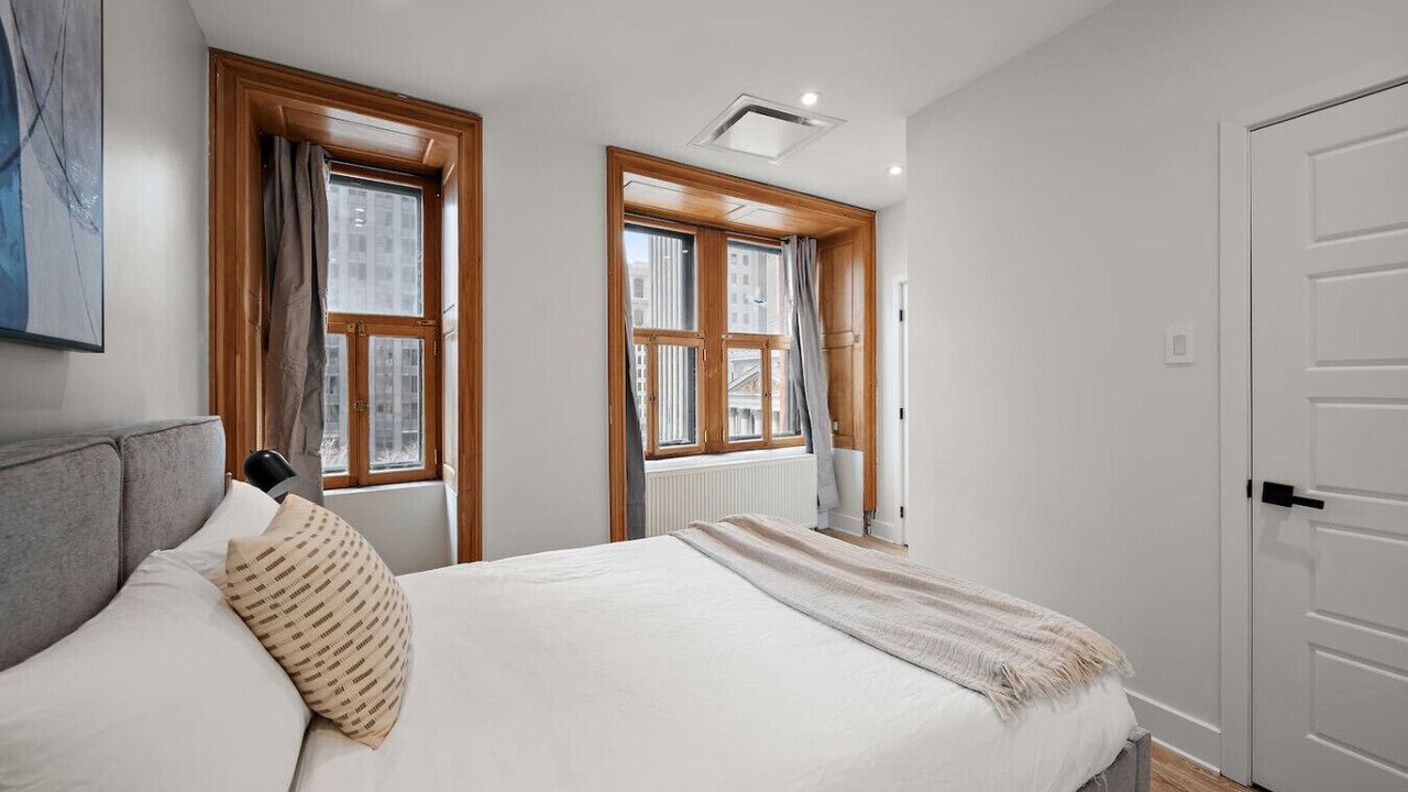 Photo of Bedroom in Old Montreal