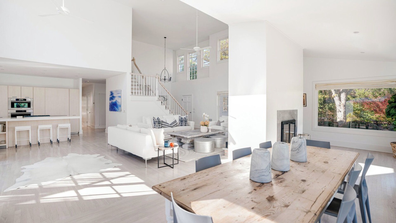 Photo of Livingroom in Sagaponack