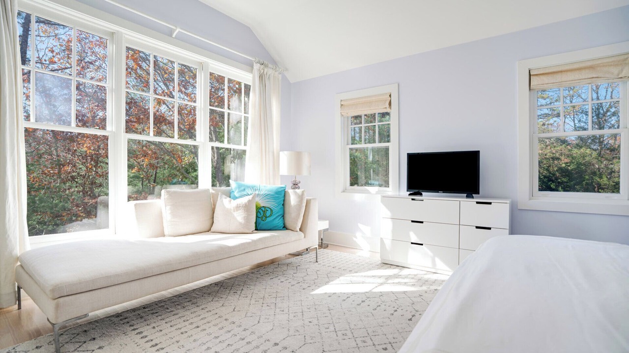 Photo of Bedroom in Sagaponack