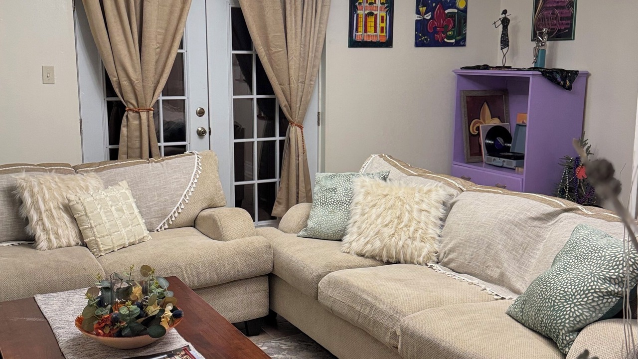 Photo of Livingroom in Destrehan