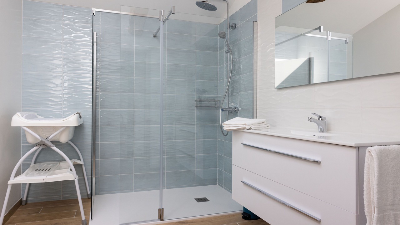 Photo of Bathroom in Saint-Christophe-du-Bois