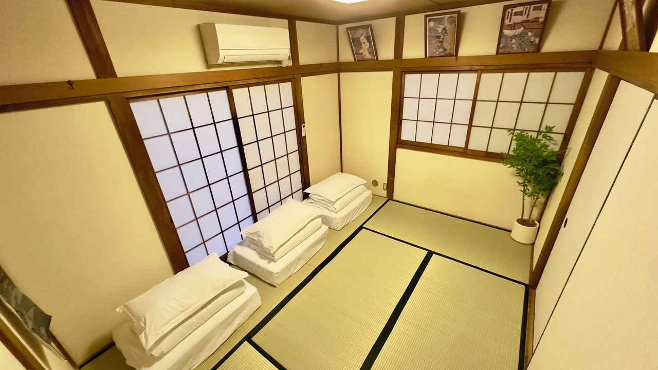 Photo of Bedroom in Akabane