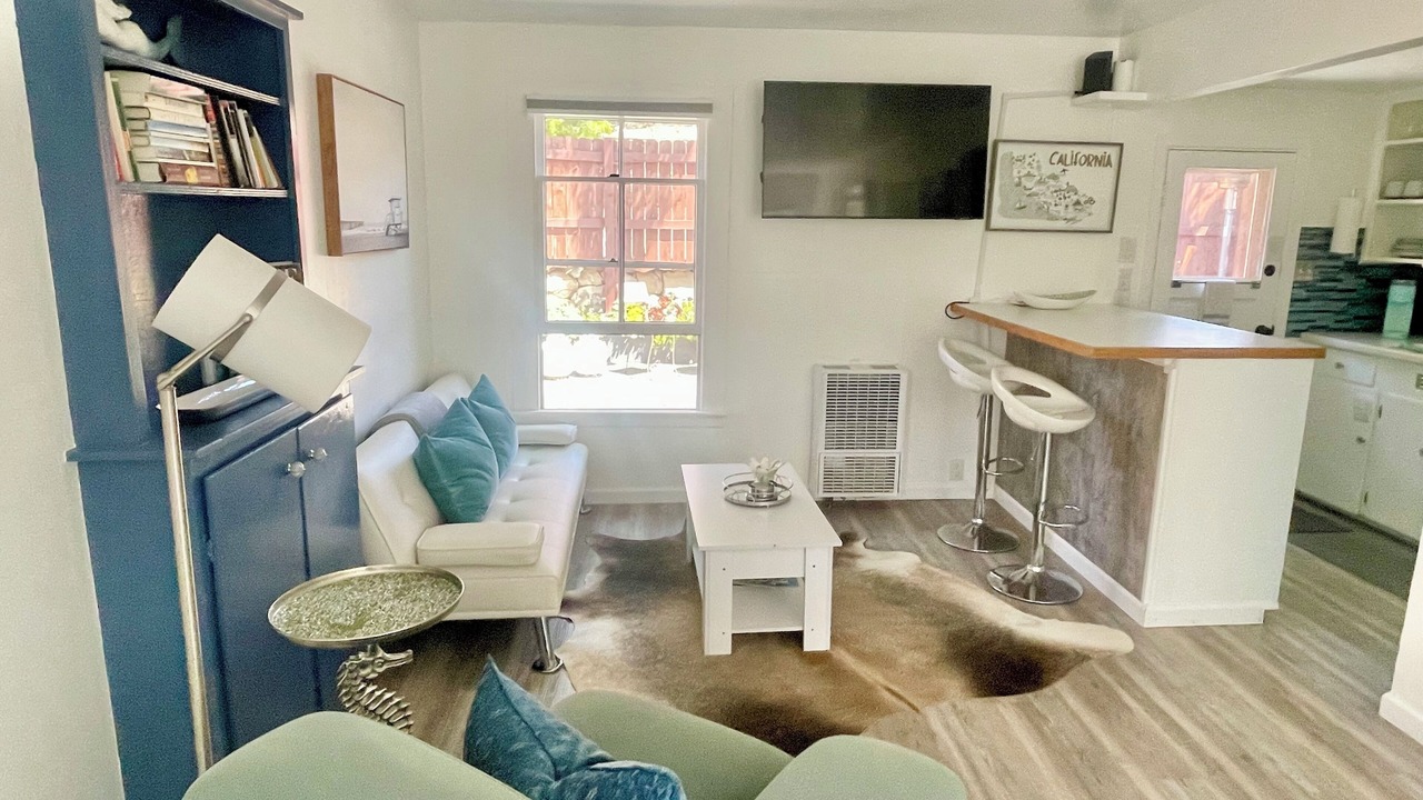 Photo of Livingroom in Toro Canyon