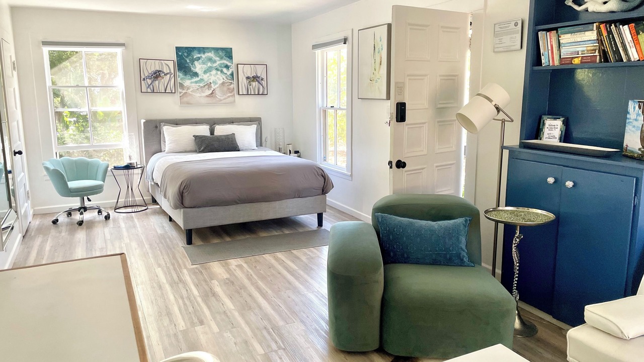 Photo of Bedroom in Toro Canyon