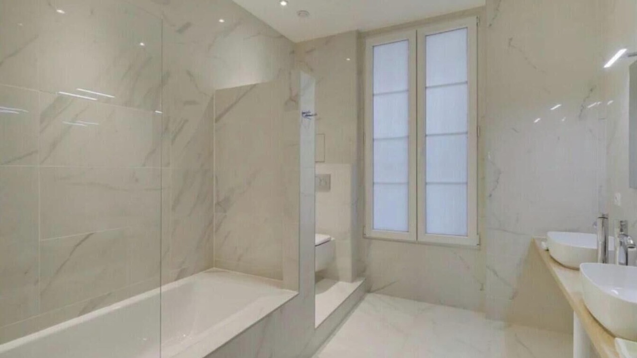Photo of Bathroom in Faubourg-du-Roule