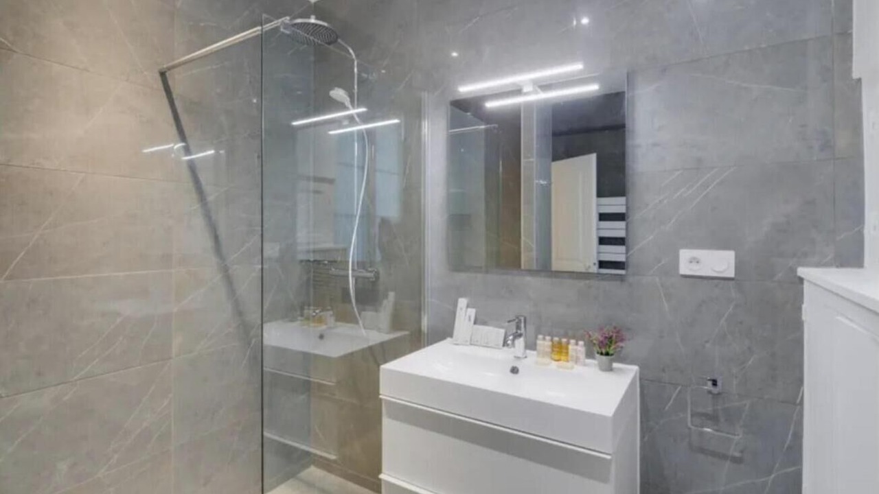 Photo of Bathroom in Faubourg-du-Roule