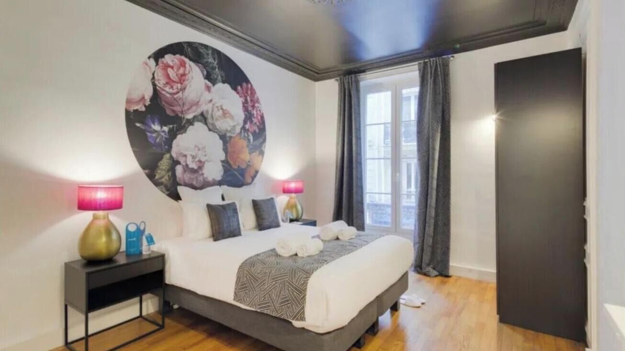 Photo of Bedroom in Faubourg-du-Roule