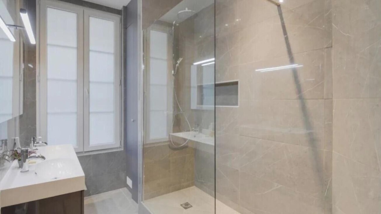 Photo of Bathroom in Faubourg-du-Roule