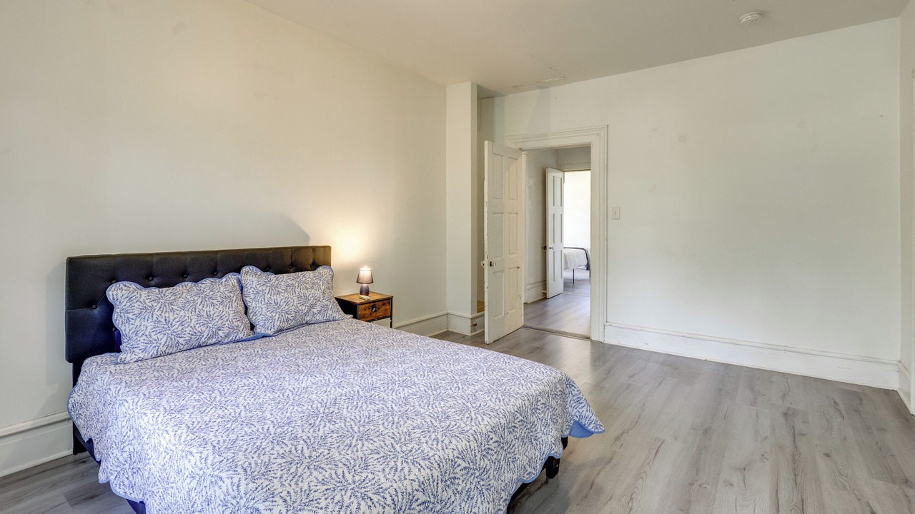 Photo of Bedroom in Bath