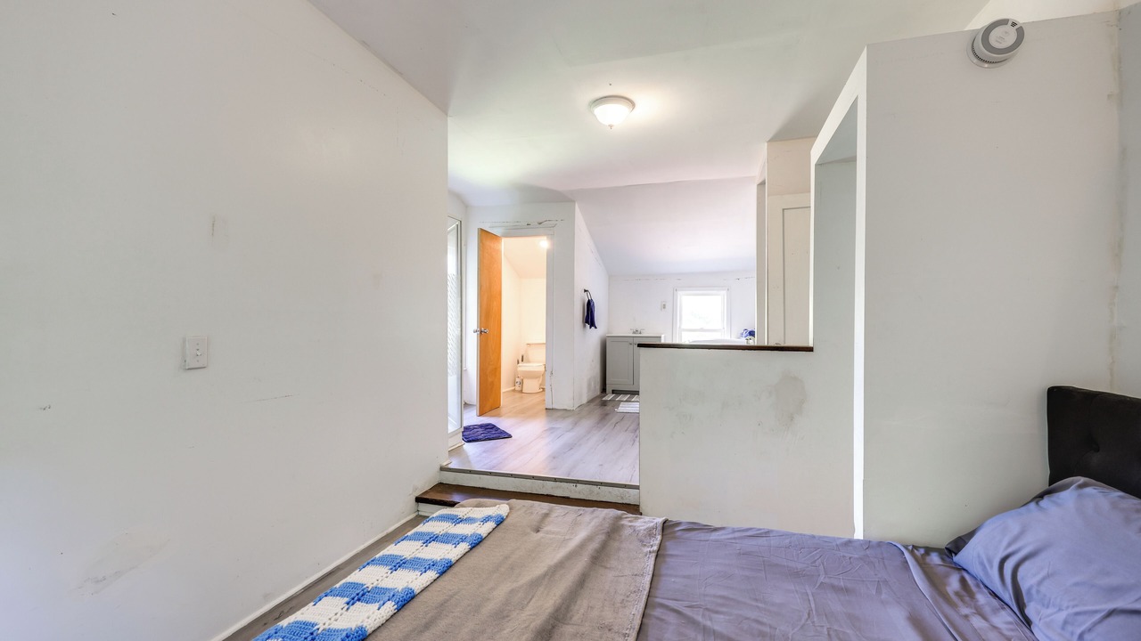 Photo of Bedroom in Bath