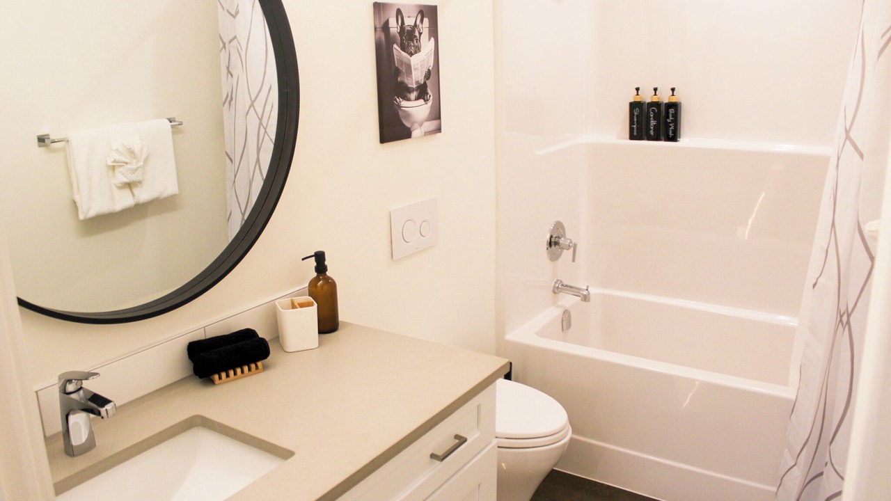 Photo of Bathroom in Okanagan-Similkameen