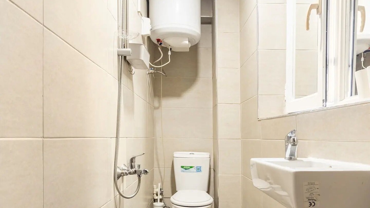 Photo of Bathroom in Old City