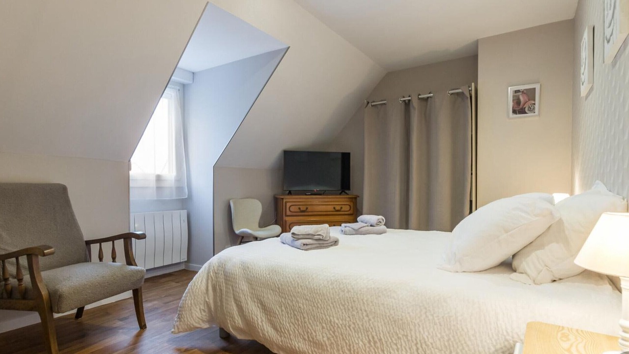 Photo of Bedroom in La Haye-du-Puits