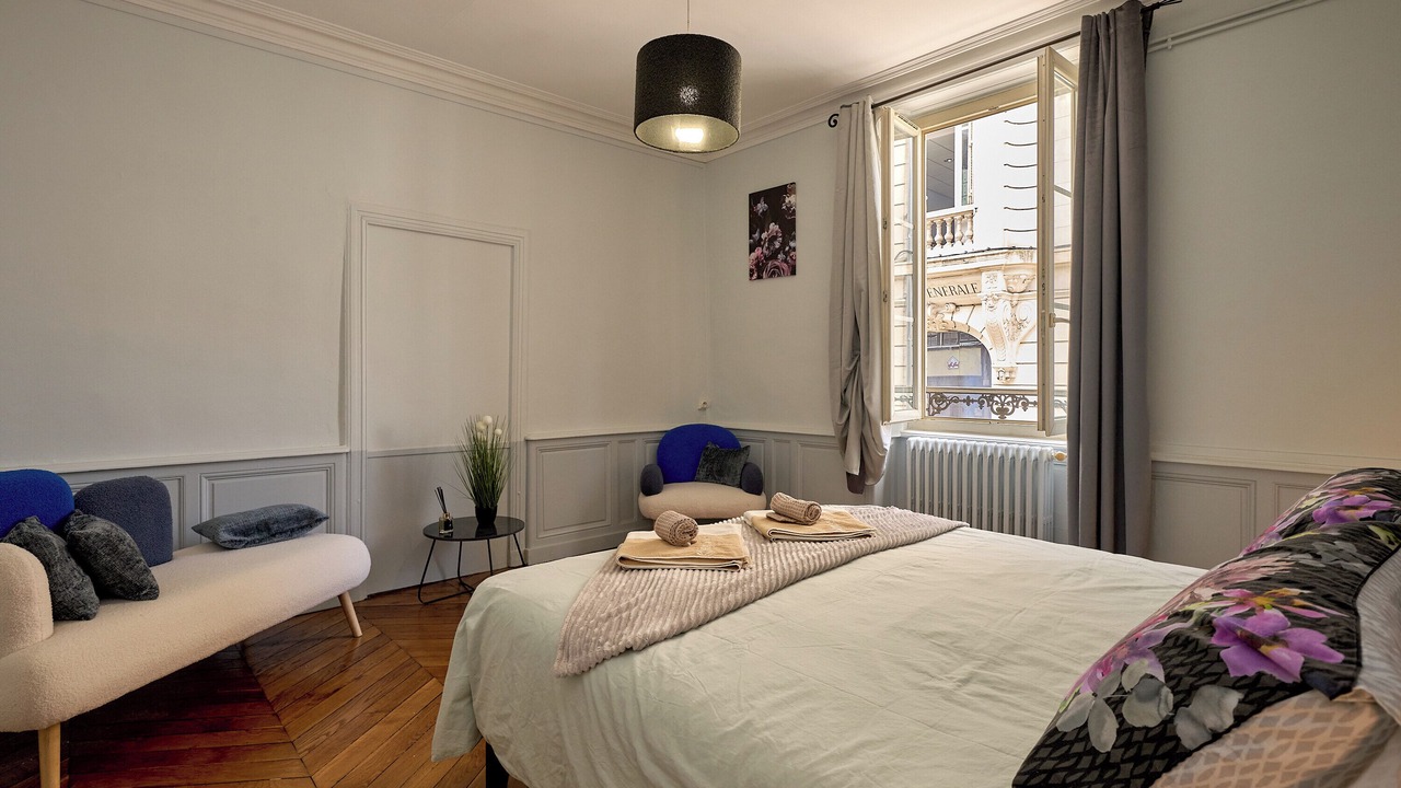 Photo of Bedroom in Nevers