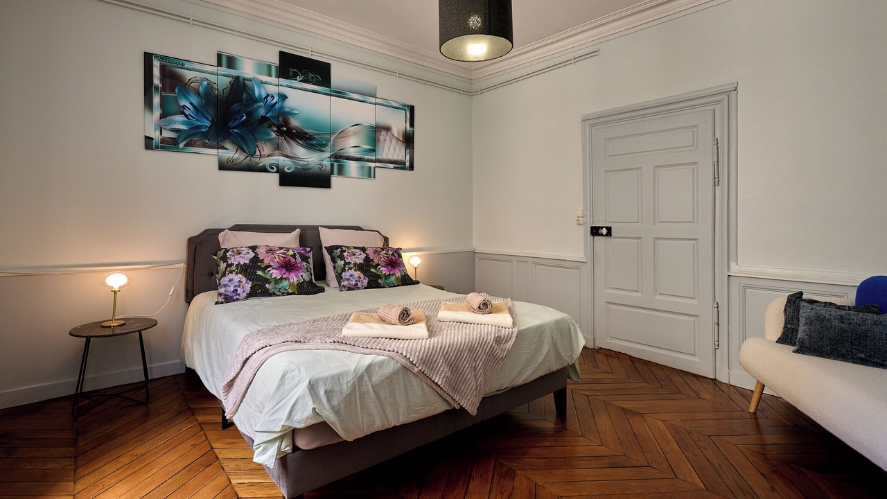 Photo of Bedroom in Nevers