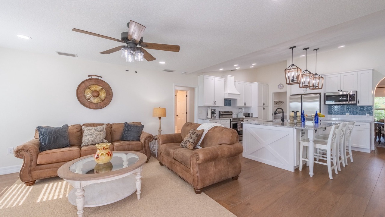 Photo of Livingroom in Trailer Estates