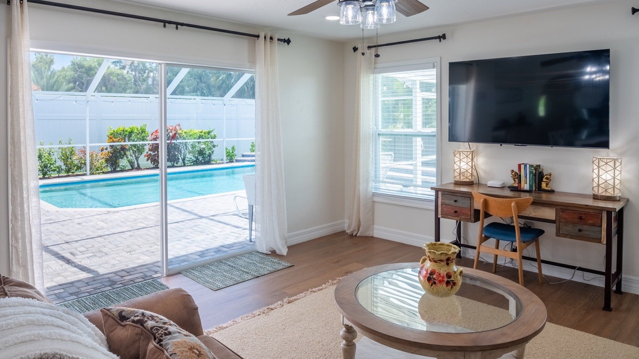 Photo of Livingroom in Trailer Estates