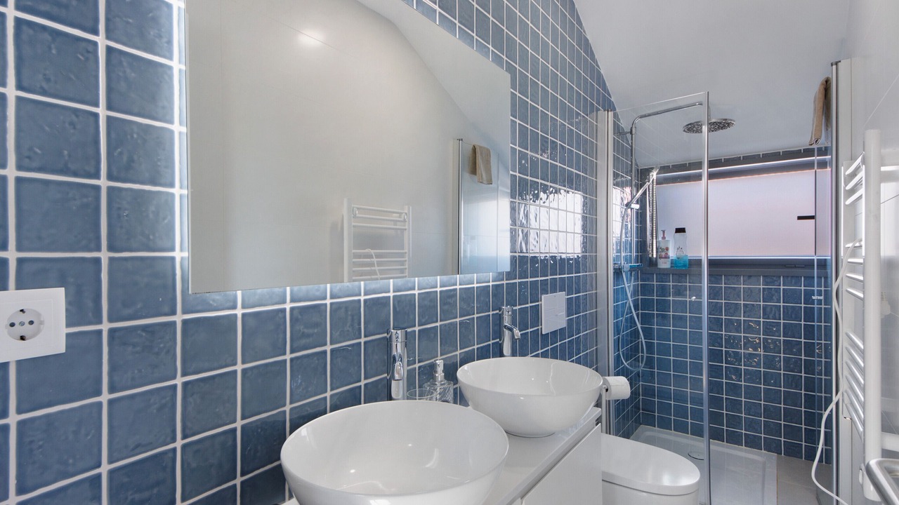 Photo of Bathroom in Aveiro