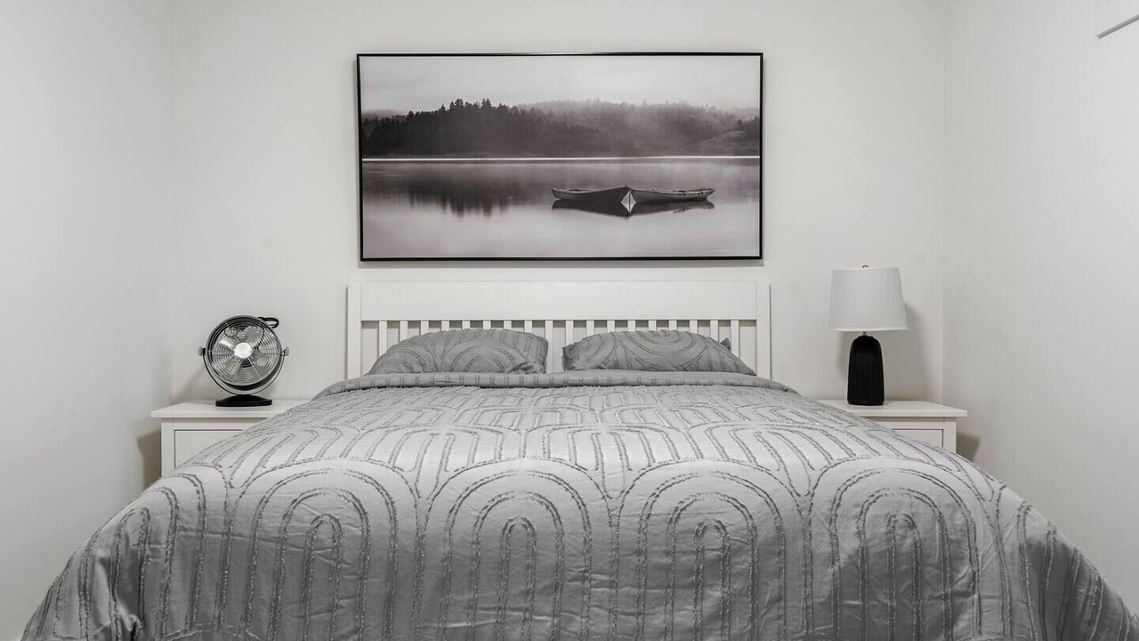 Photo of Bedroom in Crescent Heights