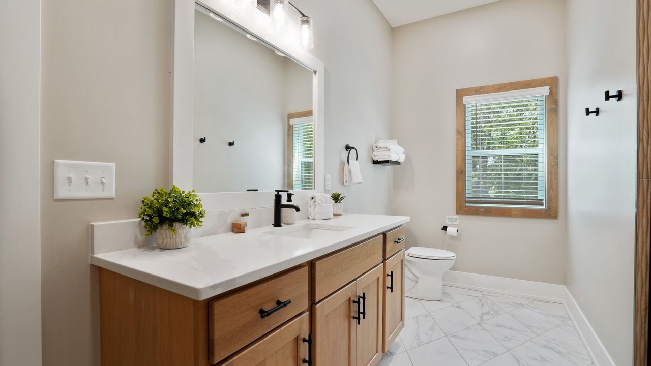 Photo of Bathroom in South Bloomingville