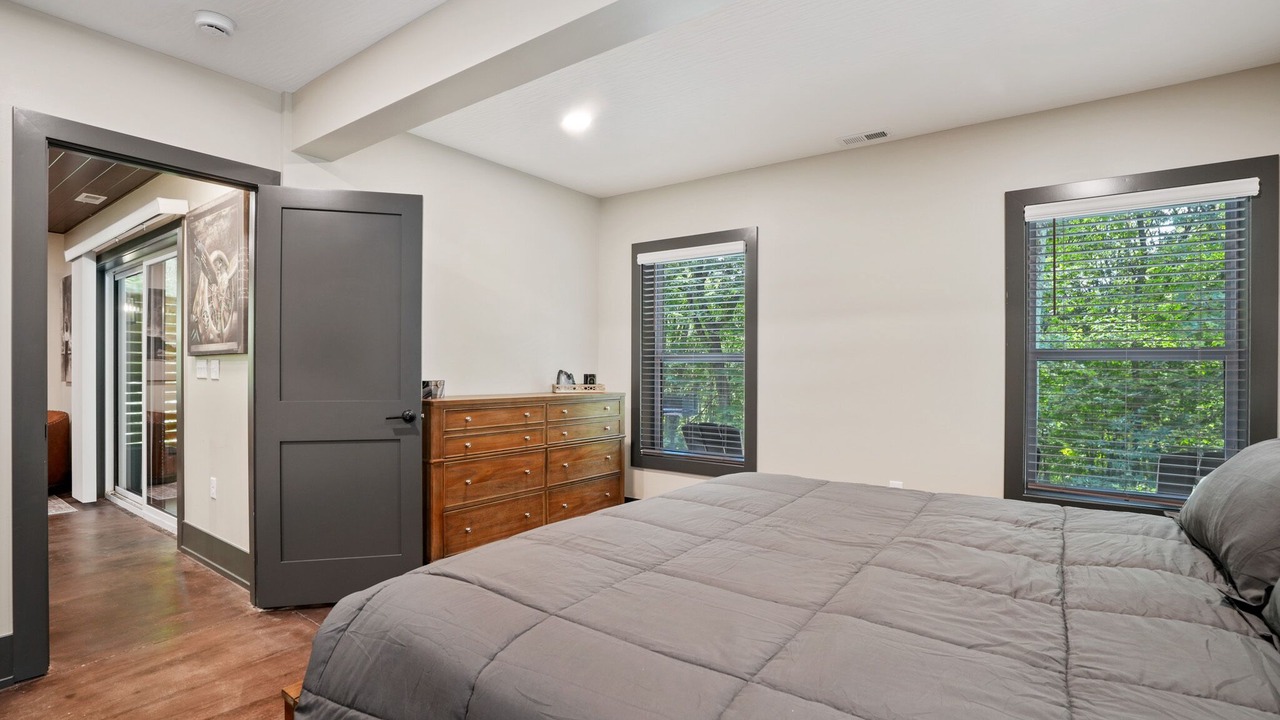 Photo of Bedroom in South Bloomingville