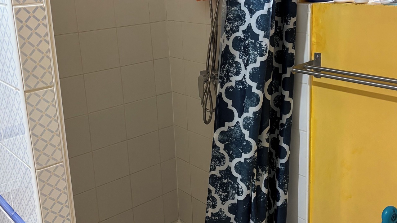 Photo of Bathroom in Limoux