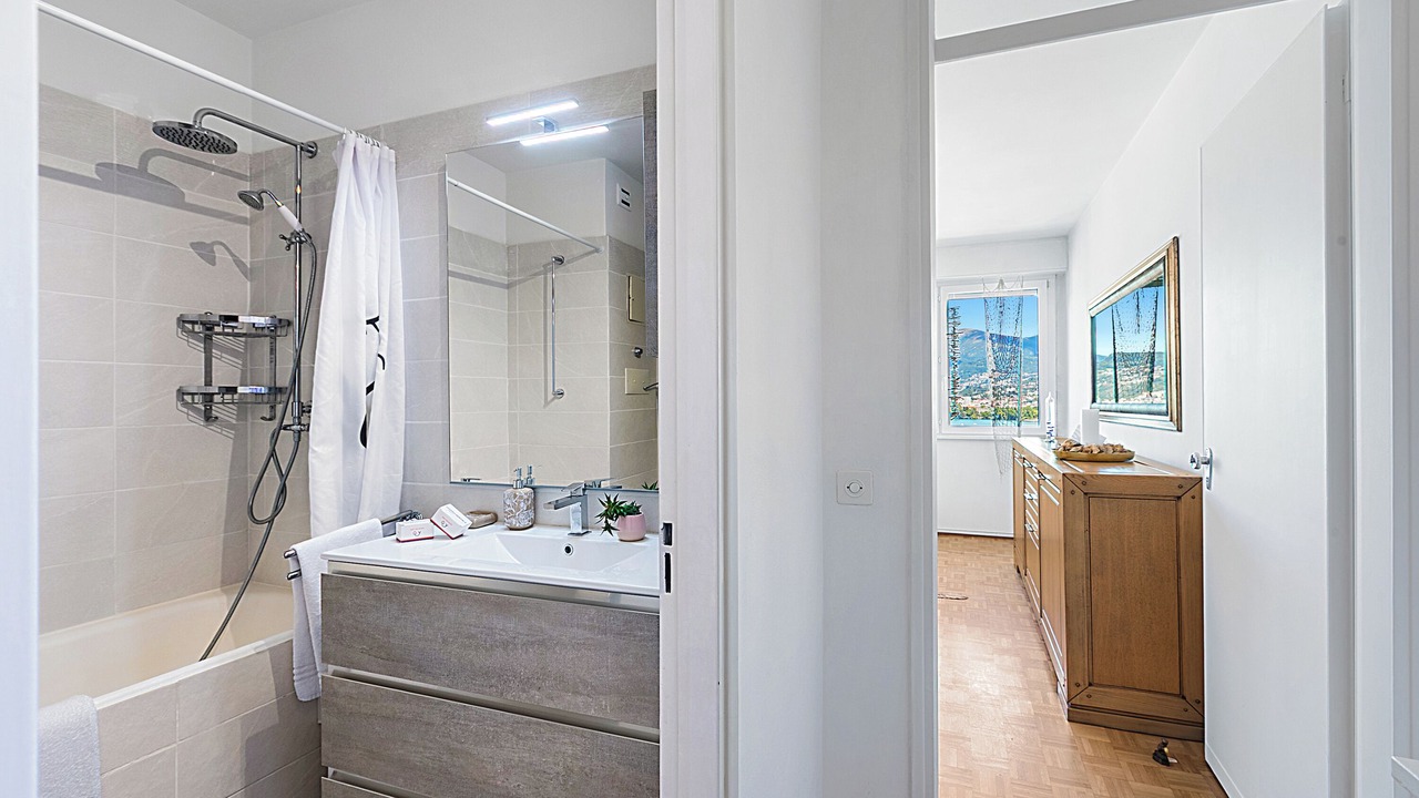 Photo of Bathroom in Paradiso