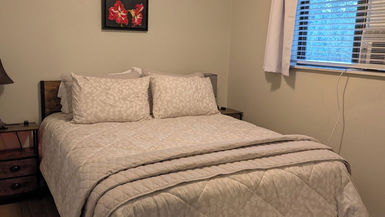 Photo of Bedroom in Ahsahka