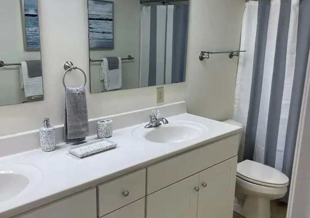 Photo of Bathroom in Williamsburg