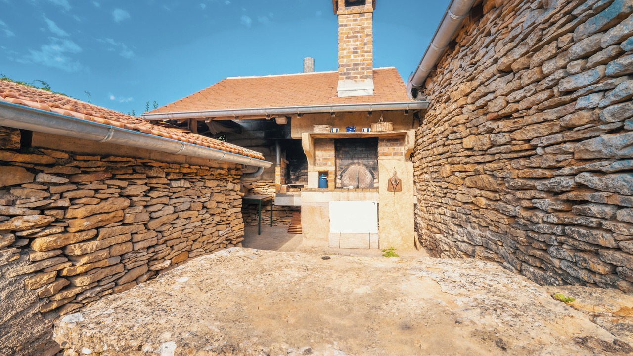 Photo of Outdoor in La Vineuse