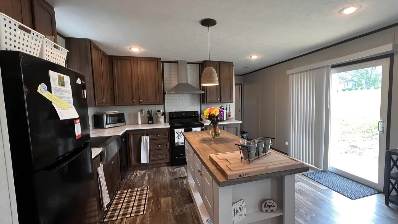 Photo of Kitchen in Goreville