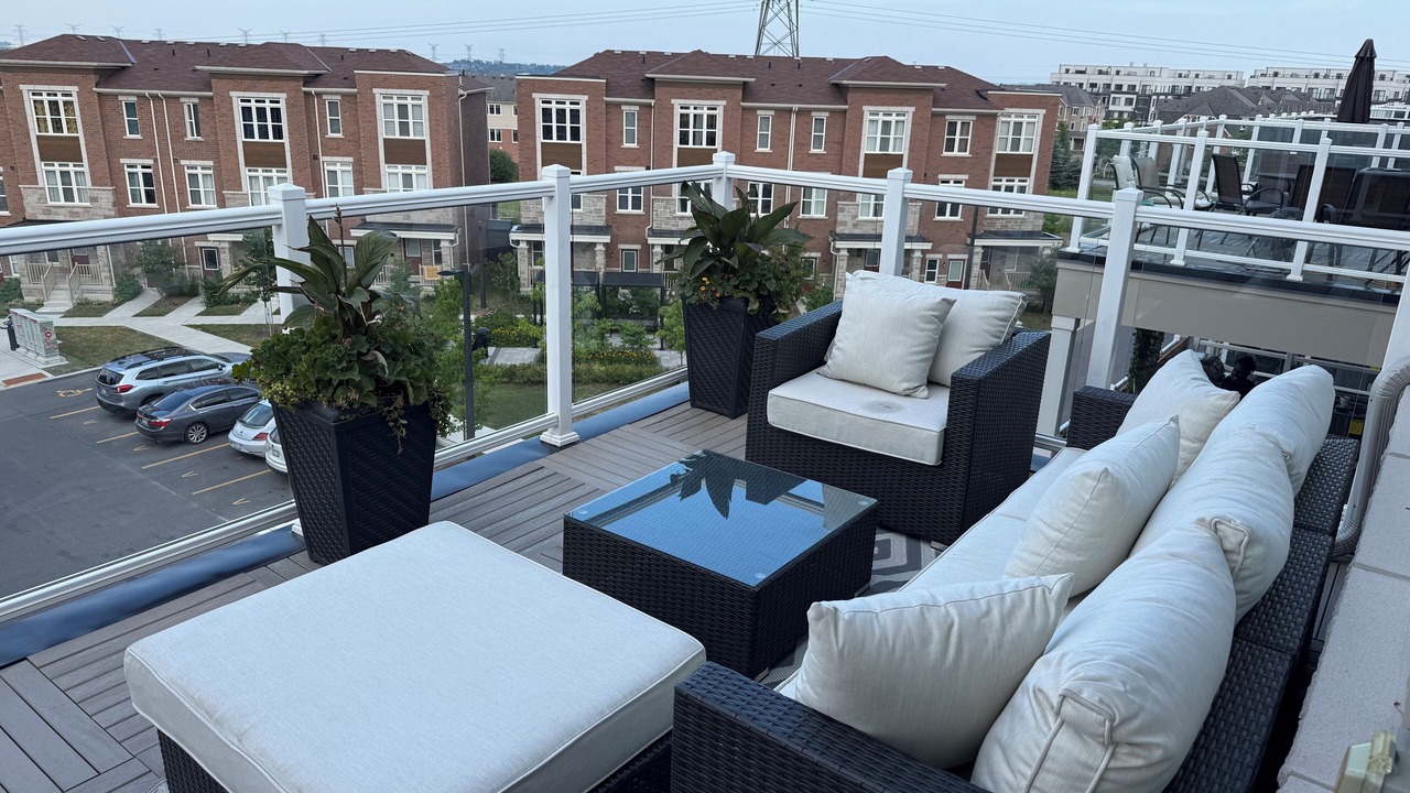 Photo of Patio Balcony in Pickering
