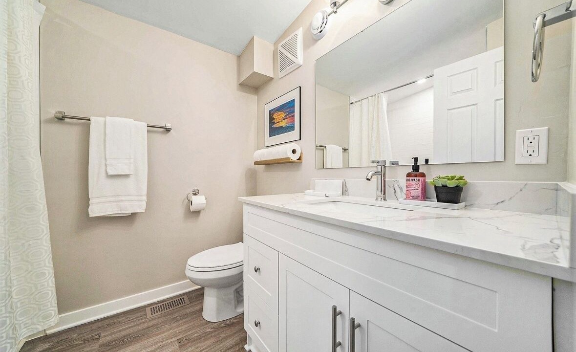 Photo of Bathroom in Ottawa Division