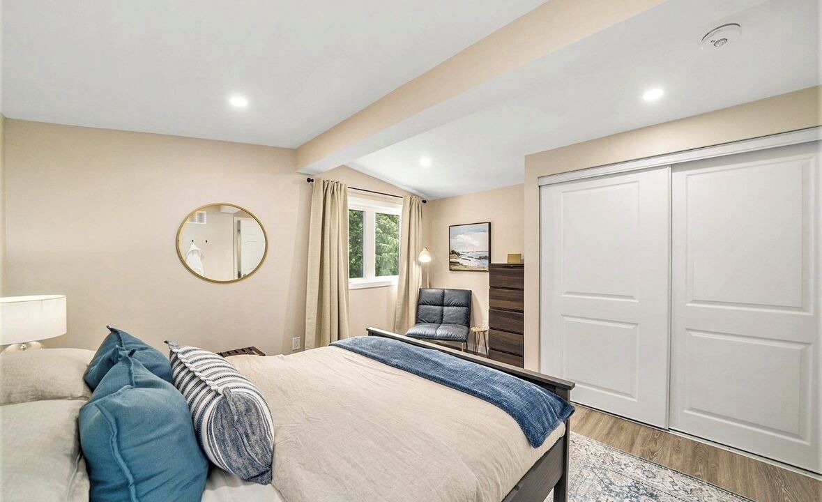 Photo of Bedroom in Ottawa Division