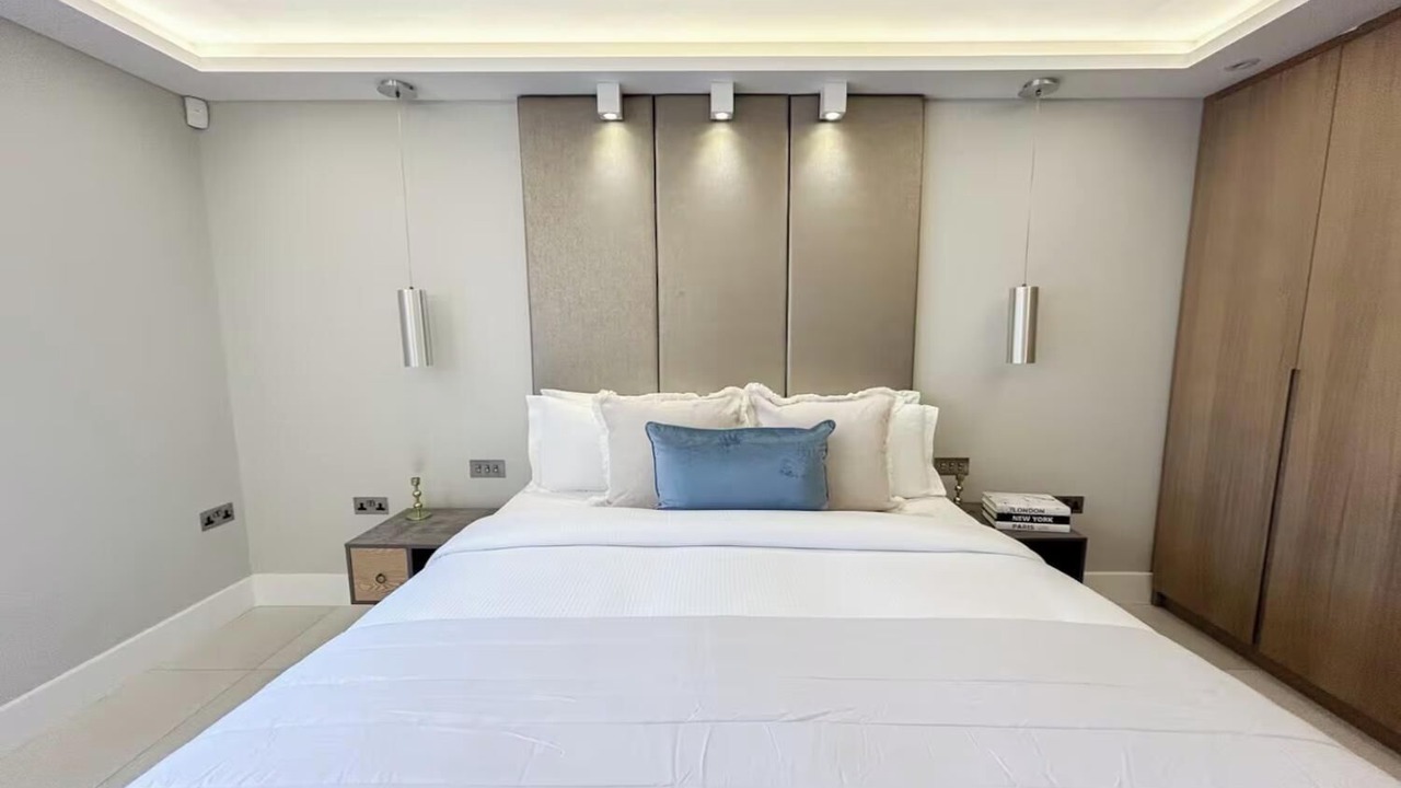 Photo of Bedroom in Bayswater