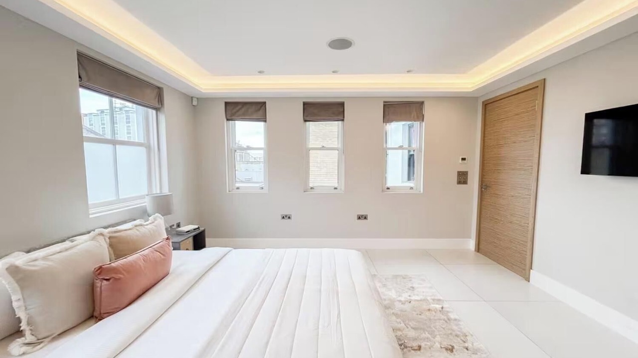 Photo of Bedroom in Bayswater