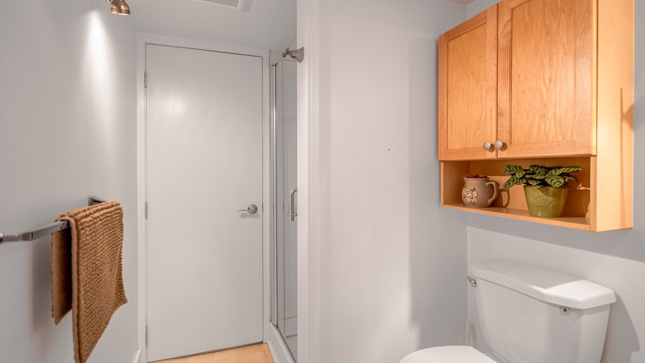 Photo of Bathroom in West Point Grey