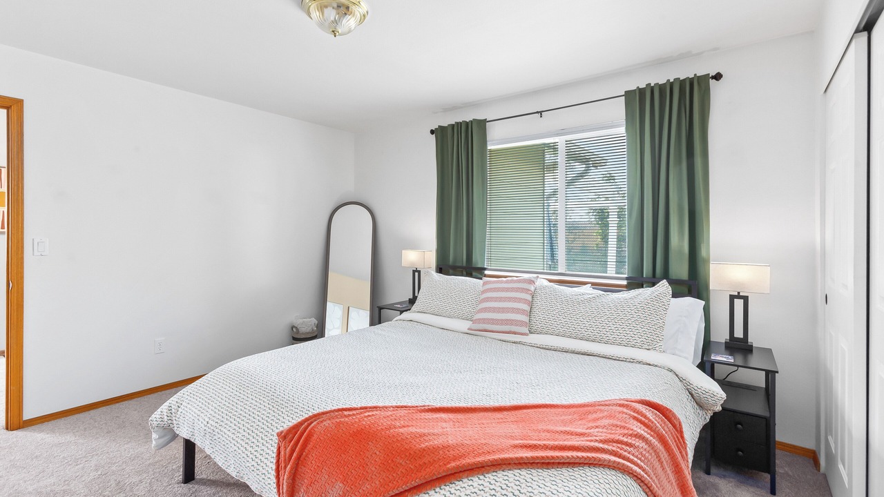 Photo of Bedroom in Pullman