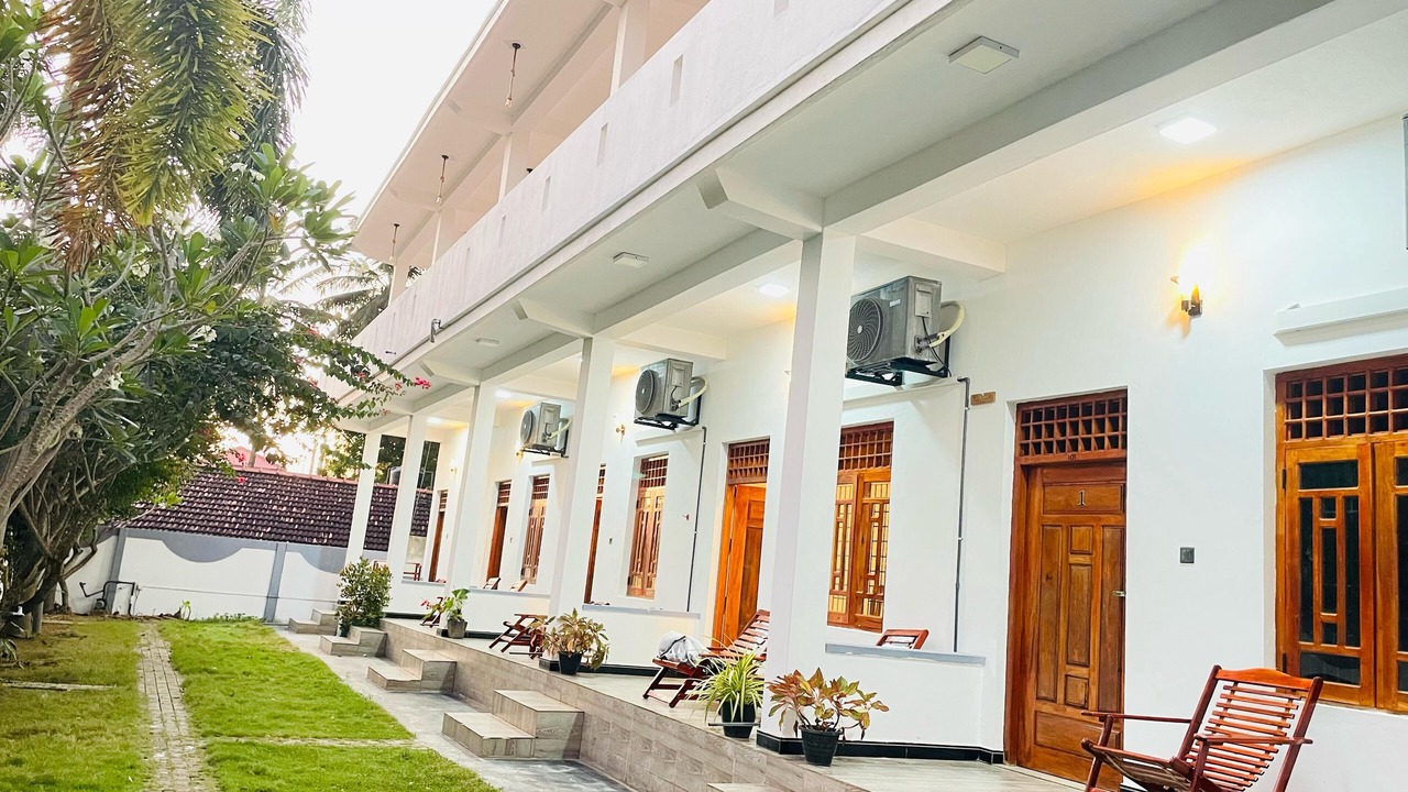 Photo of Patio Balcony in Pottuvil Division 2