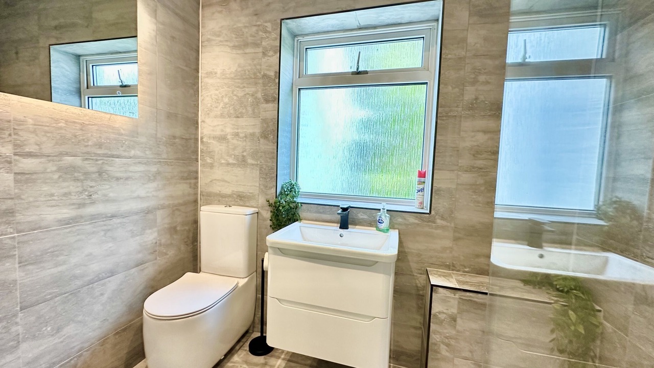 Photo of Bathroom in Inveraray