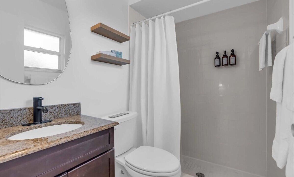 Photo of Bathroom in Park East