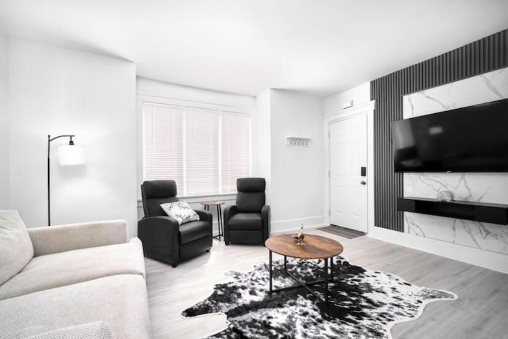 Photo of Livingroom in Walkerville